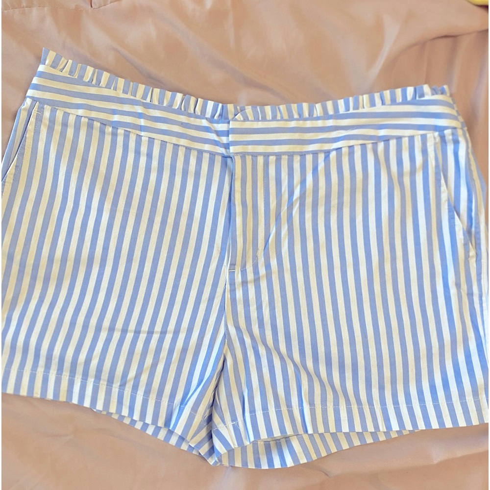 🌞SHORTS CLEARANCE🌻 Bundle and save even more!